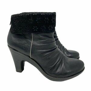 J-41 Temptation Ankle Boots Booties Black 8